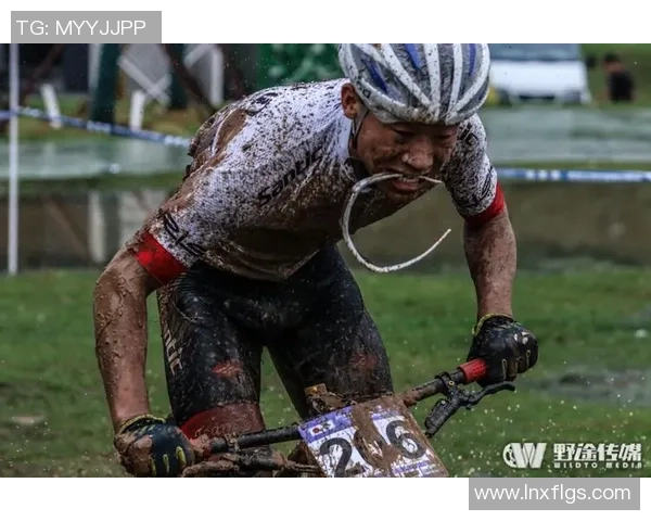 南京足球队耐力表现突出创新高引发全国关注与赞誉