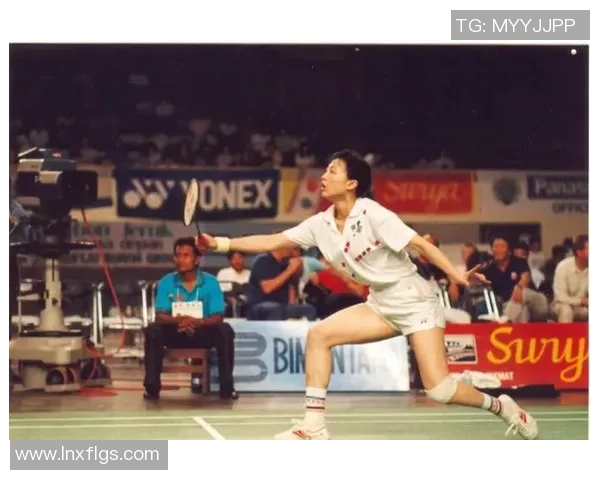 赵秀英亲自分享羽毛球技巧与训练心得助你提升竞技水平